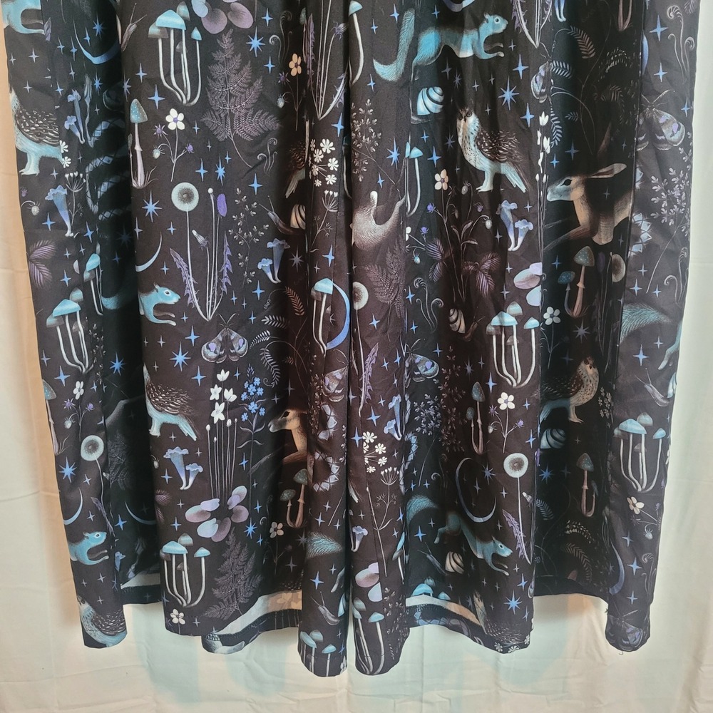 ROMWE 3XL Celestial Mushroom Forest Print Wide Leg Pants Black Blue Whimsigoth - Picture 3 of 12